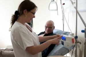 Patient atteint d'un cancer hospitalisé